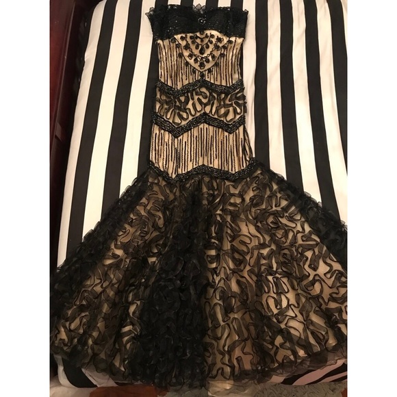 Formal Gown - Picture 2 of 2